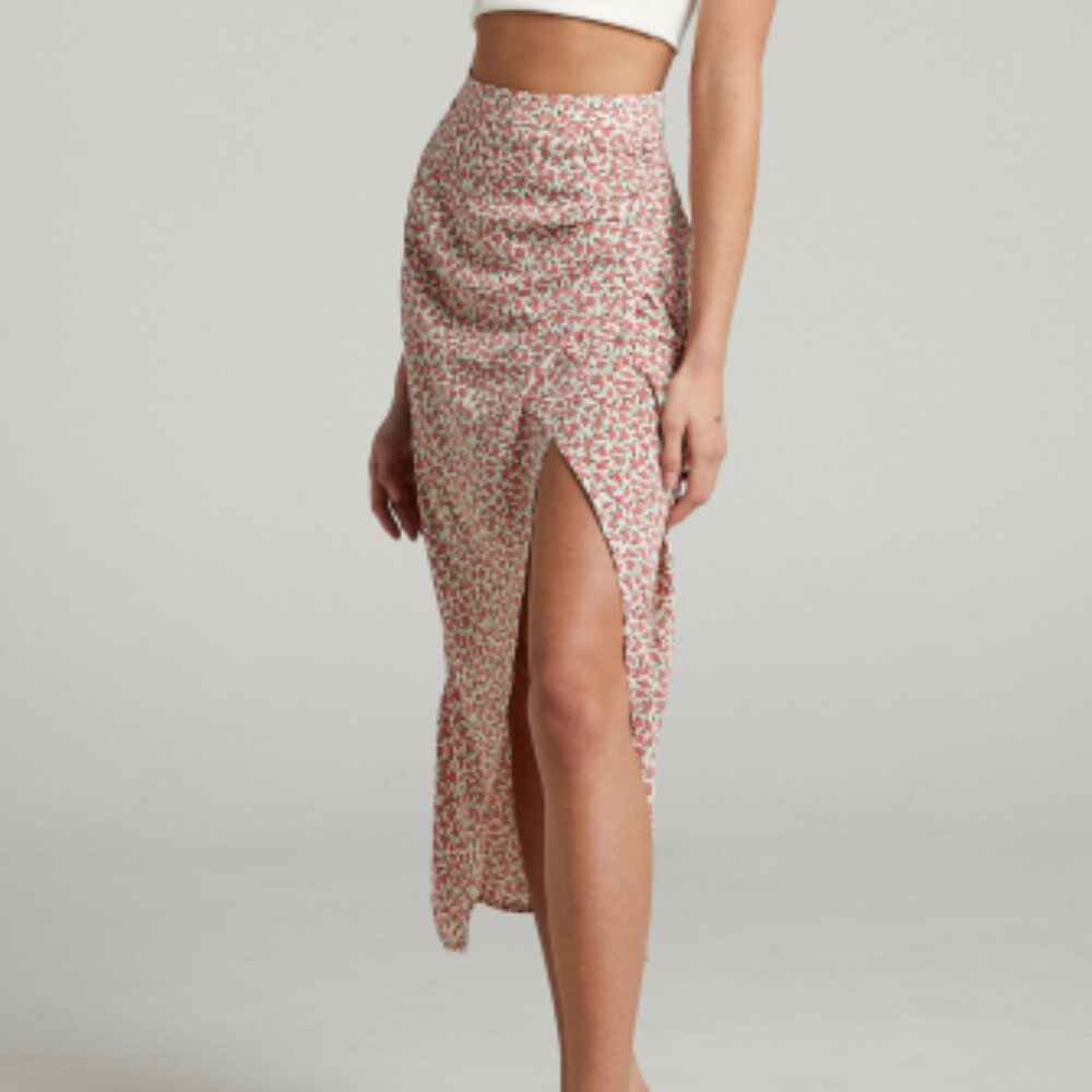 ShowPo Demieh Wrap Style Midi Skirt in White Floral / US4